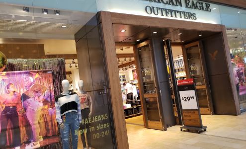 American Eagle, Aerie & OFFLINE Store