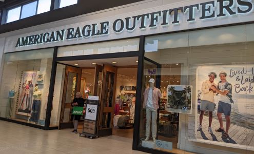 American Eagle , Aerie Store