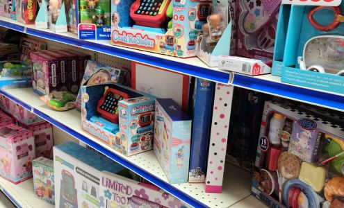 Roses Discount Store Clearfield