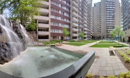 Le Parc Apartments