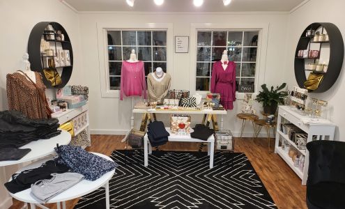 Retail Therapy Boutique Pawleys Island
