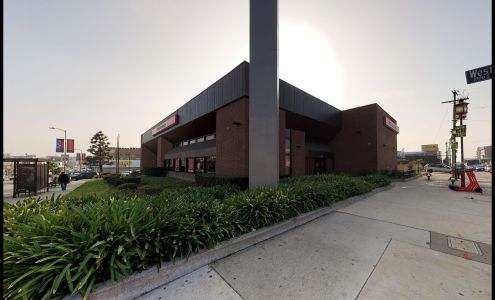 Bank of America (with Drive-thru ATM)