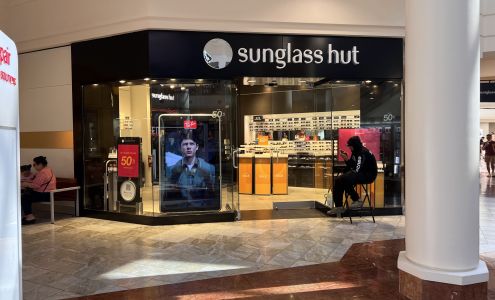 Sunglass Hut