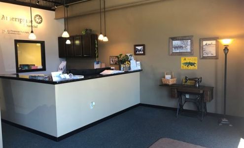 Robyn Jensen - Financial Advisor, Ameriprise Financial Services, LLC