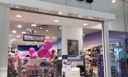 Claire's