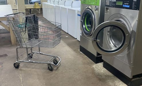 Munday Coin- O-Matic 104 S 2nd Ave, Munday Texas 76371