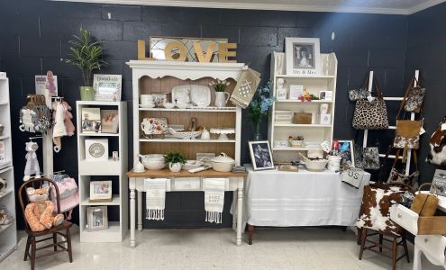 A New Leaf Flowers, Gifts, & More