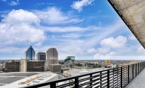 Lodiard Mondala, RE/MAX Gold Laguna