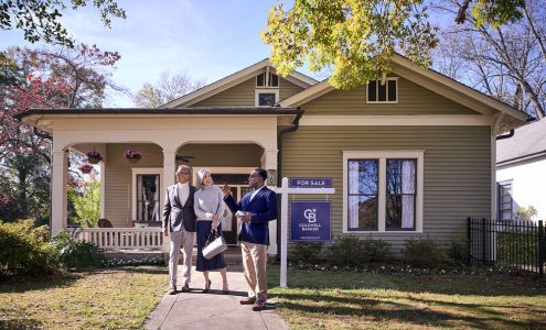 Coldwell Banker Realty - Elk Grove