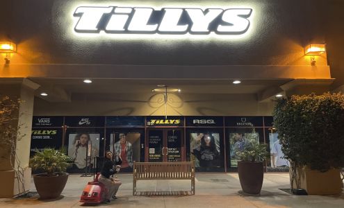 Tillys