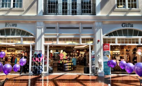 The Paradies Shops