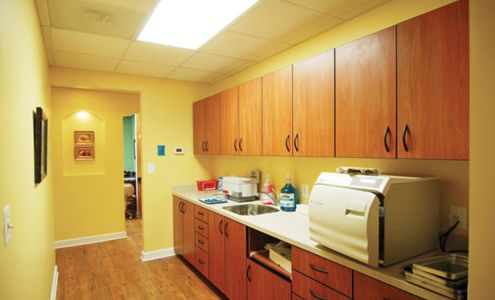 Expressions Dental Care - Dentist Reston