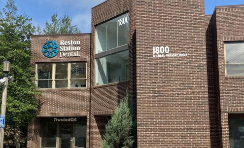 Reston Station Dental