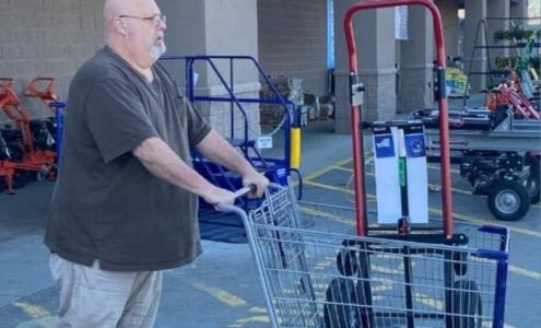 Lowe's Garden Center