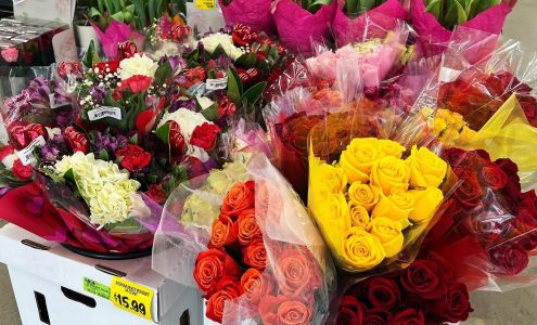 Express Oregon ATM in Grocery Outlet