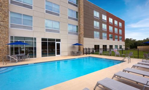 Holiday Inn Express Lake Park, an IHG Hotel