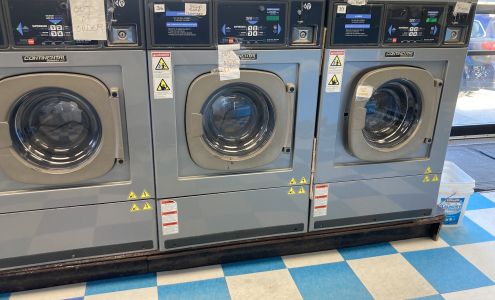 Falmouth Self Services Laundry