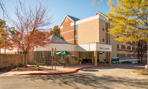Navy Lodge Bethesda