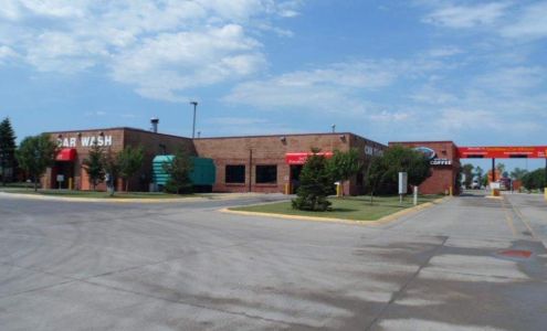 Fastlane Car Wash Fargo