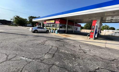 Triple 7 Mobil gas station