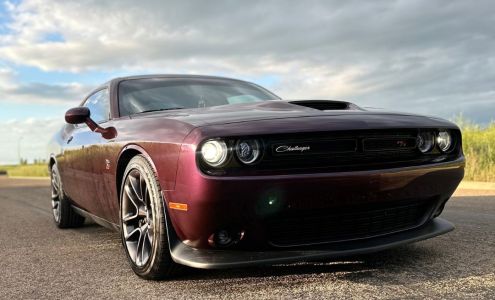 Mirror Finish Automotive Detailing