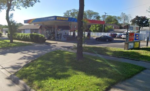 Mike's Taylor Petro Mart