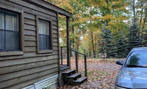 Rapid River Campground & Cabins Mancelona