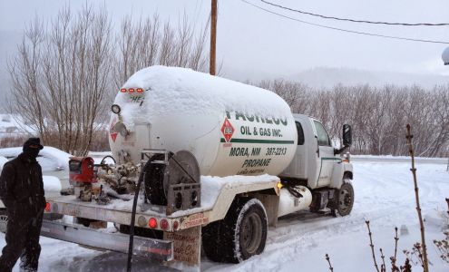 Pacheco Oil & Gas Inc Mora