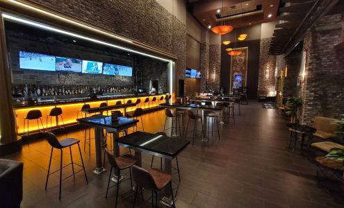 LOOK Dine-In Cinemas Brookhaven
