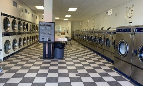 J & D Coin Laundry