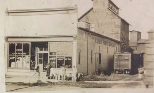 Reed City Feed & Supply 123 N Chestnut St, Reed City Michigan 49677