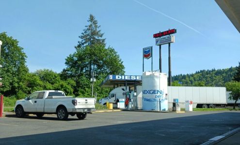 Cottage Grove Travel Plaza