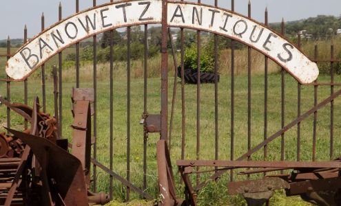 Banowetz Antiques