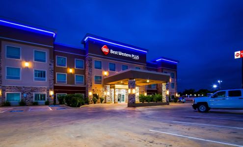 Best Western Plus Dilley Inn & Suites