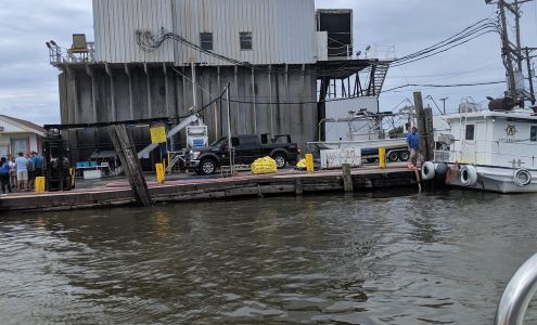 Nang?s Dulac Food Store Dulac