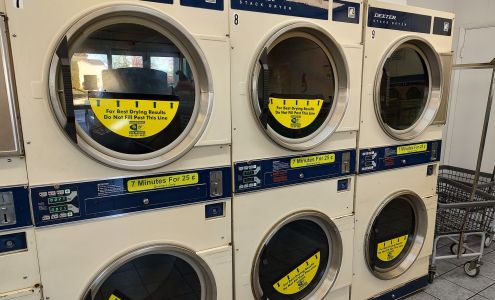 Slick Willy's laundromat