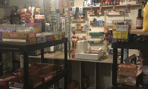 Tin Mackrille grocery store