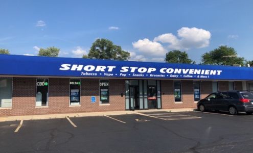 Short stop convenient and tobacco
