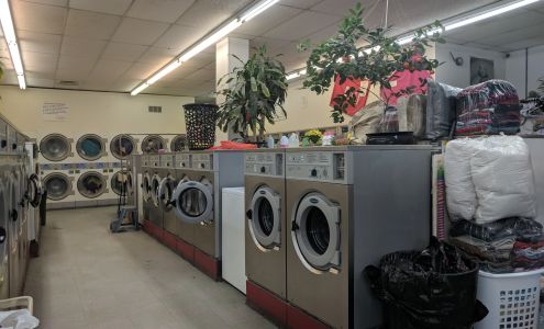 Oak Street Laundromat Inc