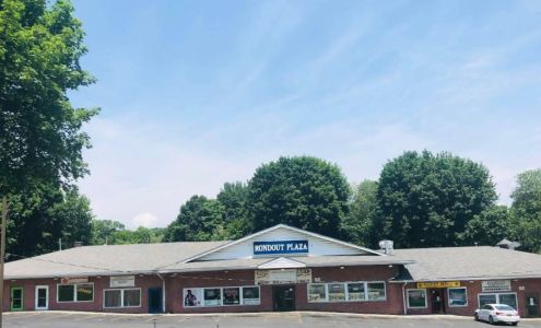 First Capital Mart - Rondout Plaza