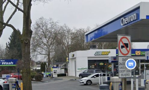 Hungry Bear Market Renton