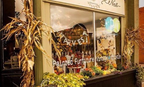 Weathered Nest Vintage Market Grand Ledge