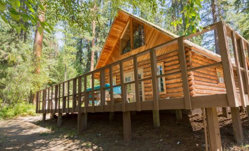 Rainbow Beach Resort Inchelium