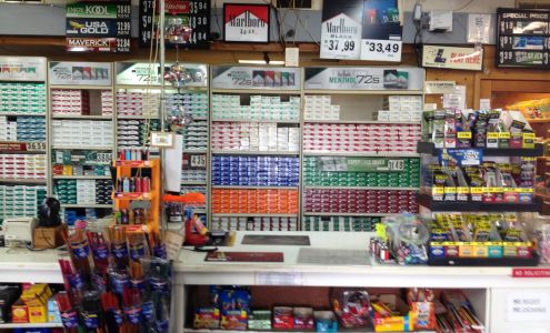 JB Hawks Discount Tobacco and Vape