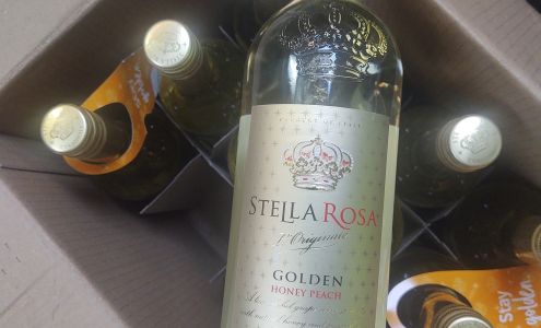 James A Reed Liquor & Groceries