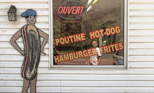 Le Dépanneur - Épicerie Campbell in Lachute