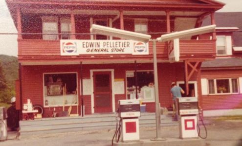 Joe's Country Store Saint Francis