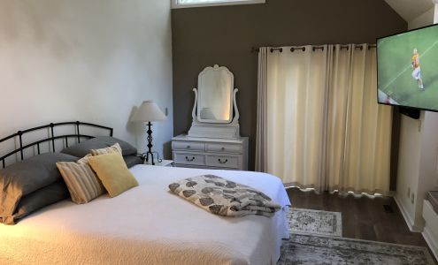 Scott?s Bear Cottage Sapphire