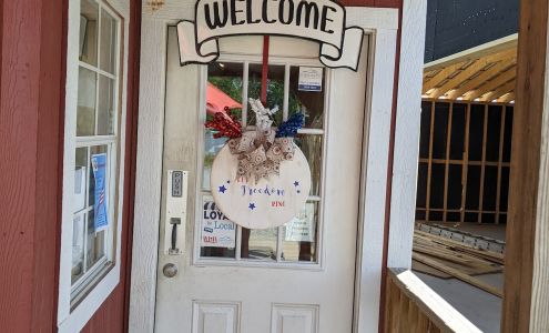 Roosters Markets, LLC