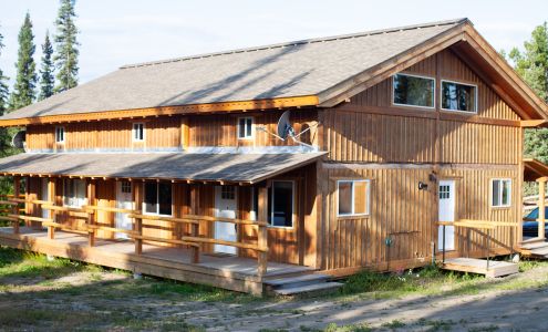 Red Cariboo Apartments Anahim Lake